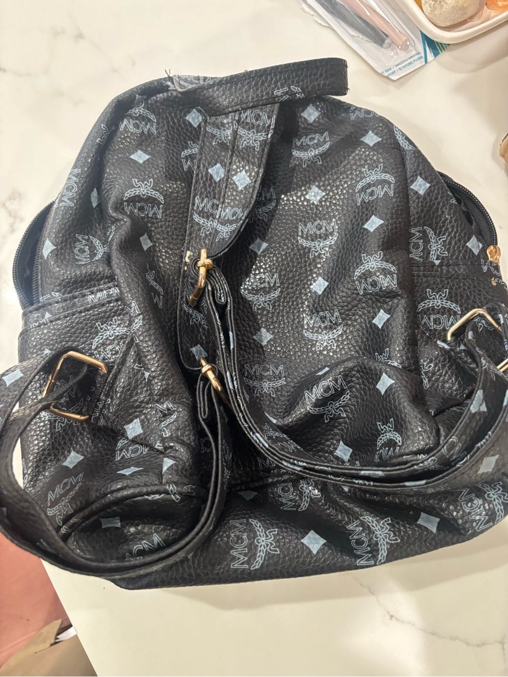 MCM Stark Small Backpack in Black - Picture 2 of 6